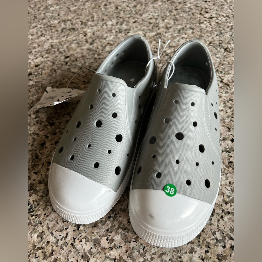 NEW HARPER CANYON Surf Perforated Grey Slip-On Sneaker size 13